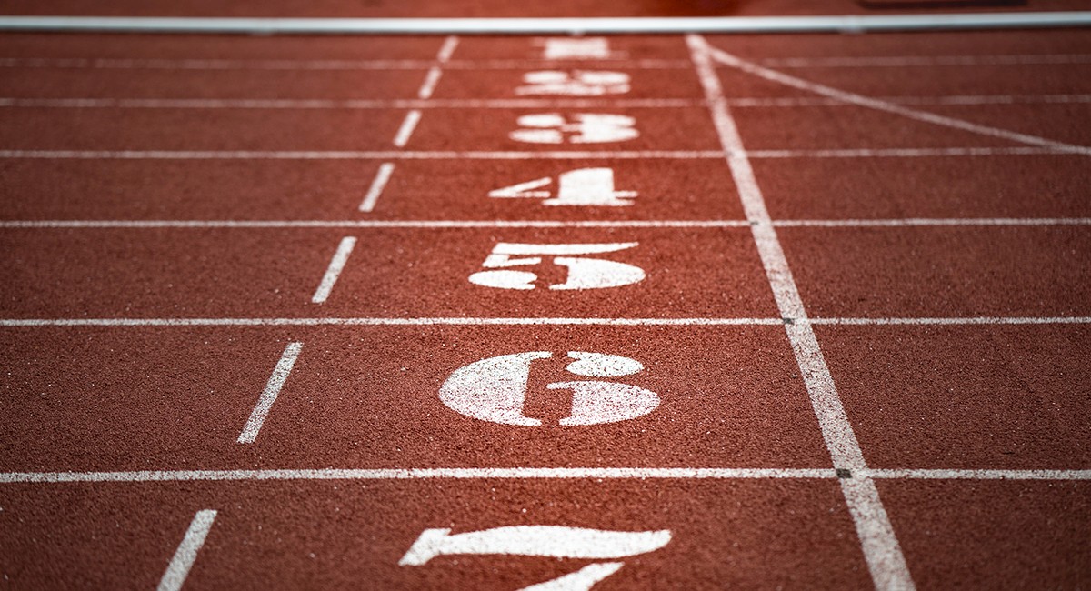 4_ways_to_win_the_race_in_public_relations-hero